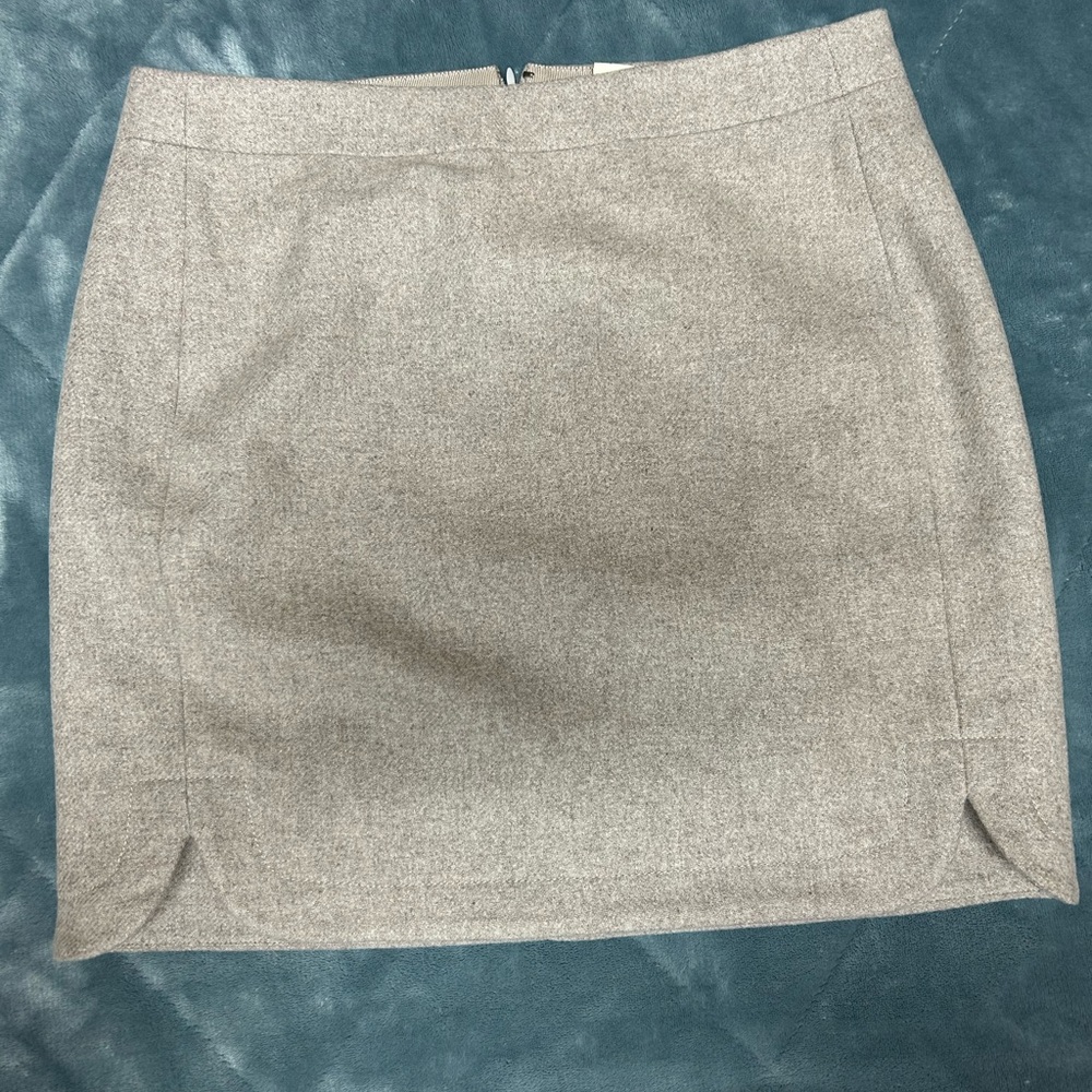 J Crew size 2 mini skirt beige wool blend